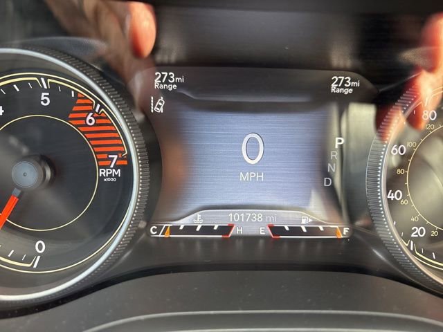 Used 2019 Jeep Cherokee Limited w/ Luxury Group image 39