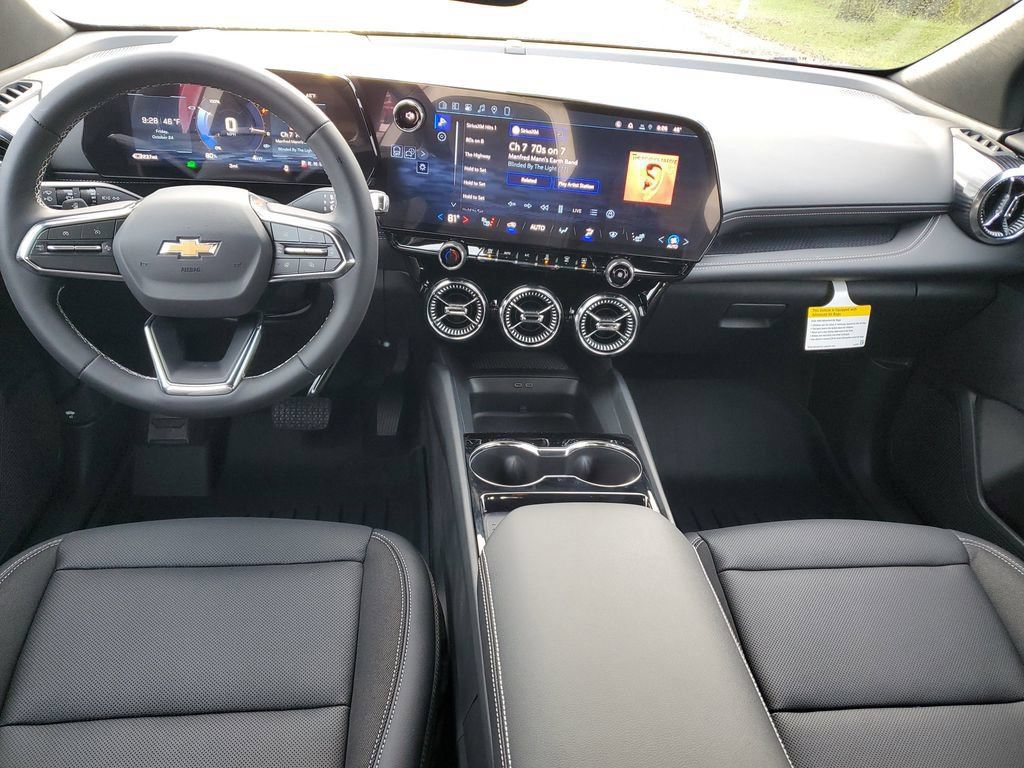 New 2026 Chevrolet Blazer EV LT AWD/4WD image 11