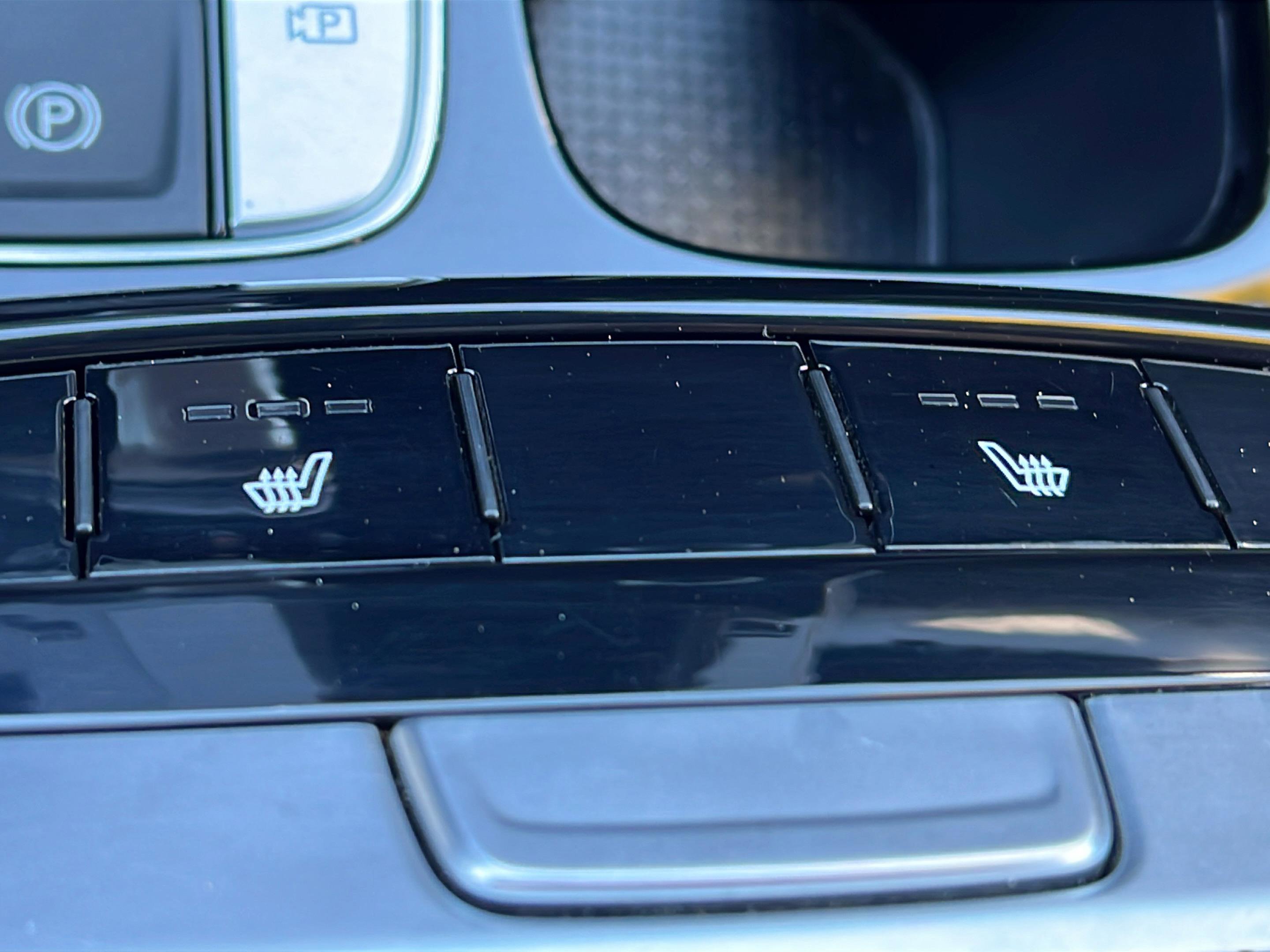Certified 2022 Hyundai Santa Cruz SEL FWD image 25