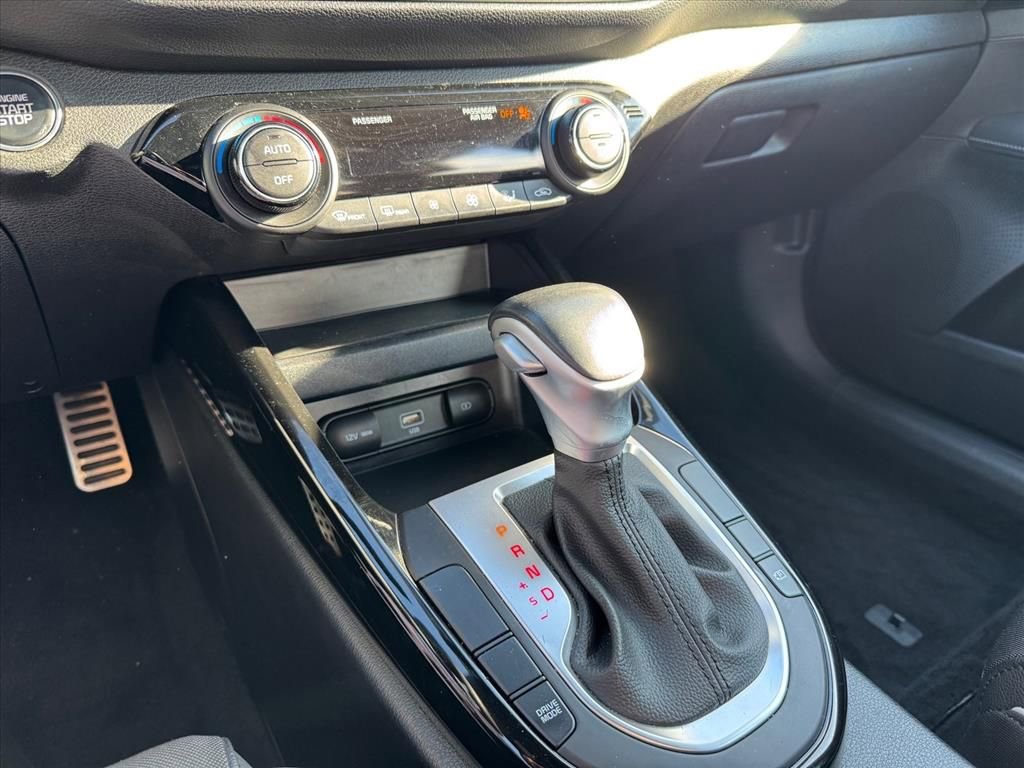 Certified 2022 Kia Forte GT-Line w/ GT-Line Technology Package image 19