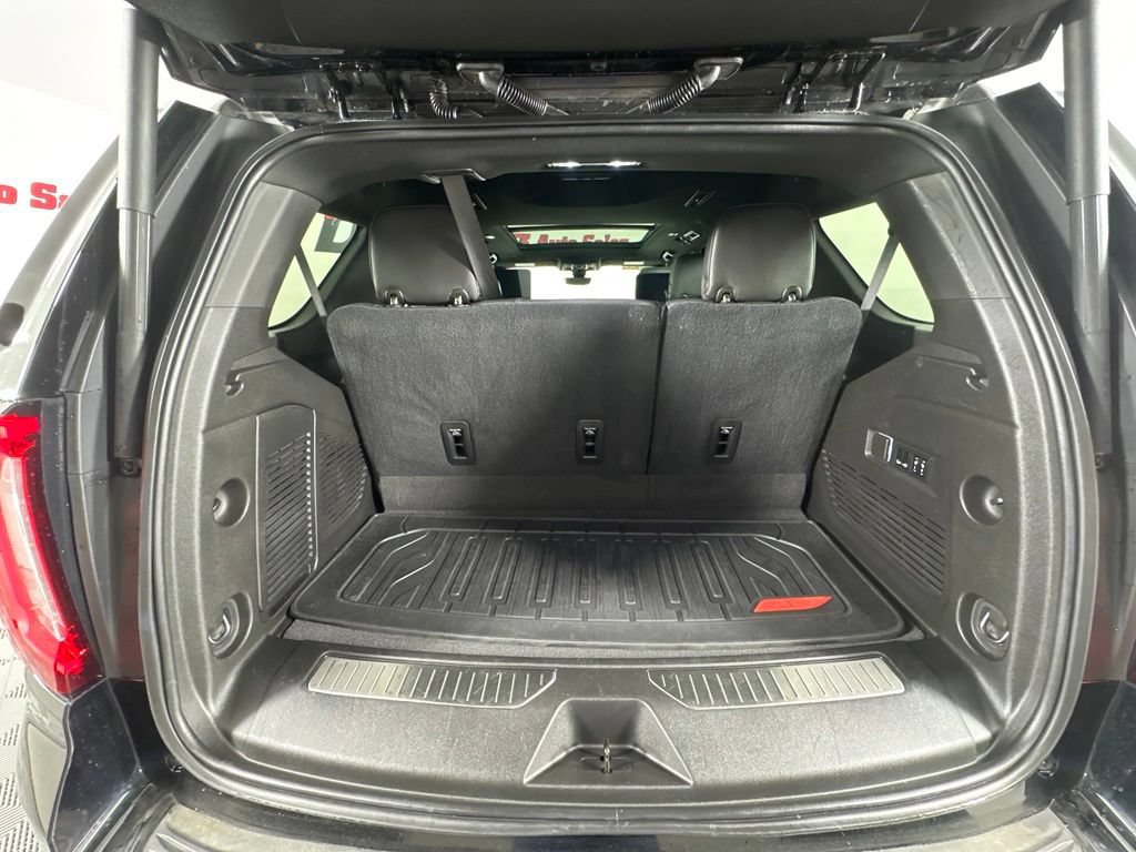 Used 2021 GMC Yukon Denali w/ Denali Premium Package RWD image 60