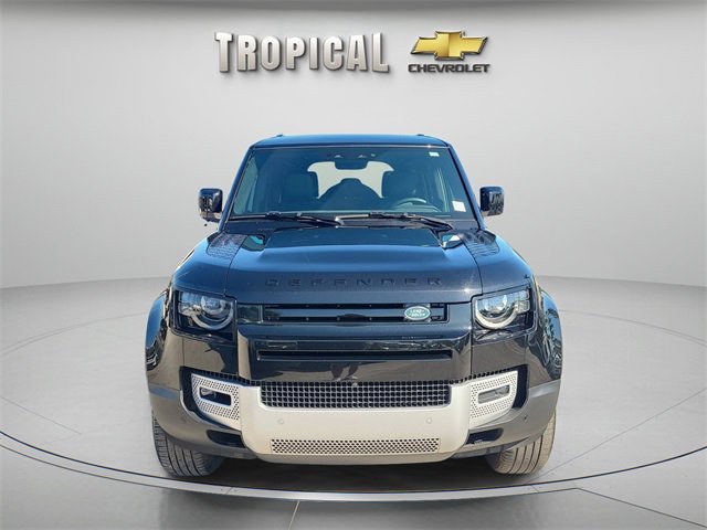 Used 2025 Land Rover Defender 110 S image 8