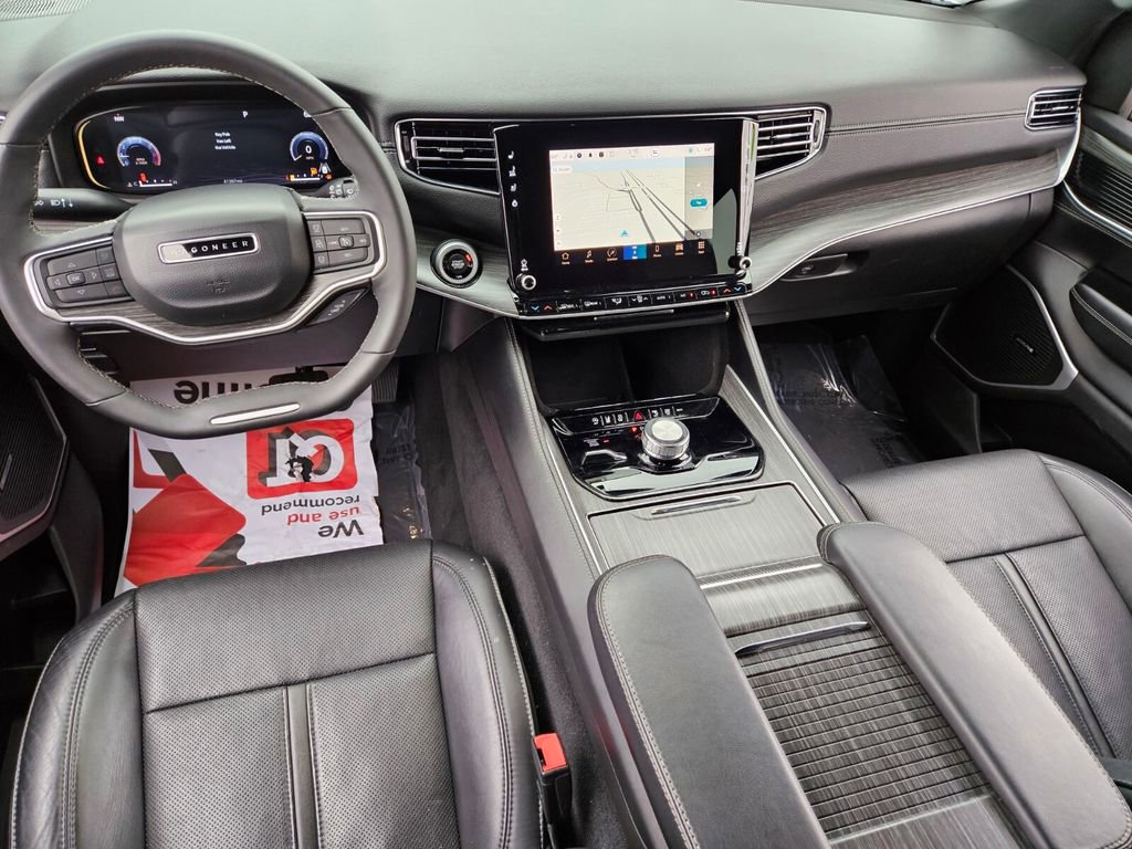 Used 2023 Jeep Wagoneer Series II image 10