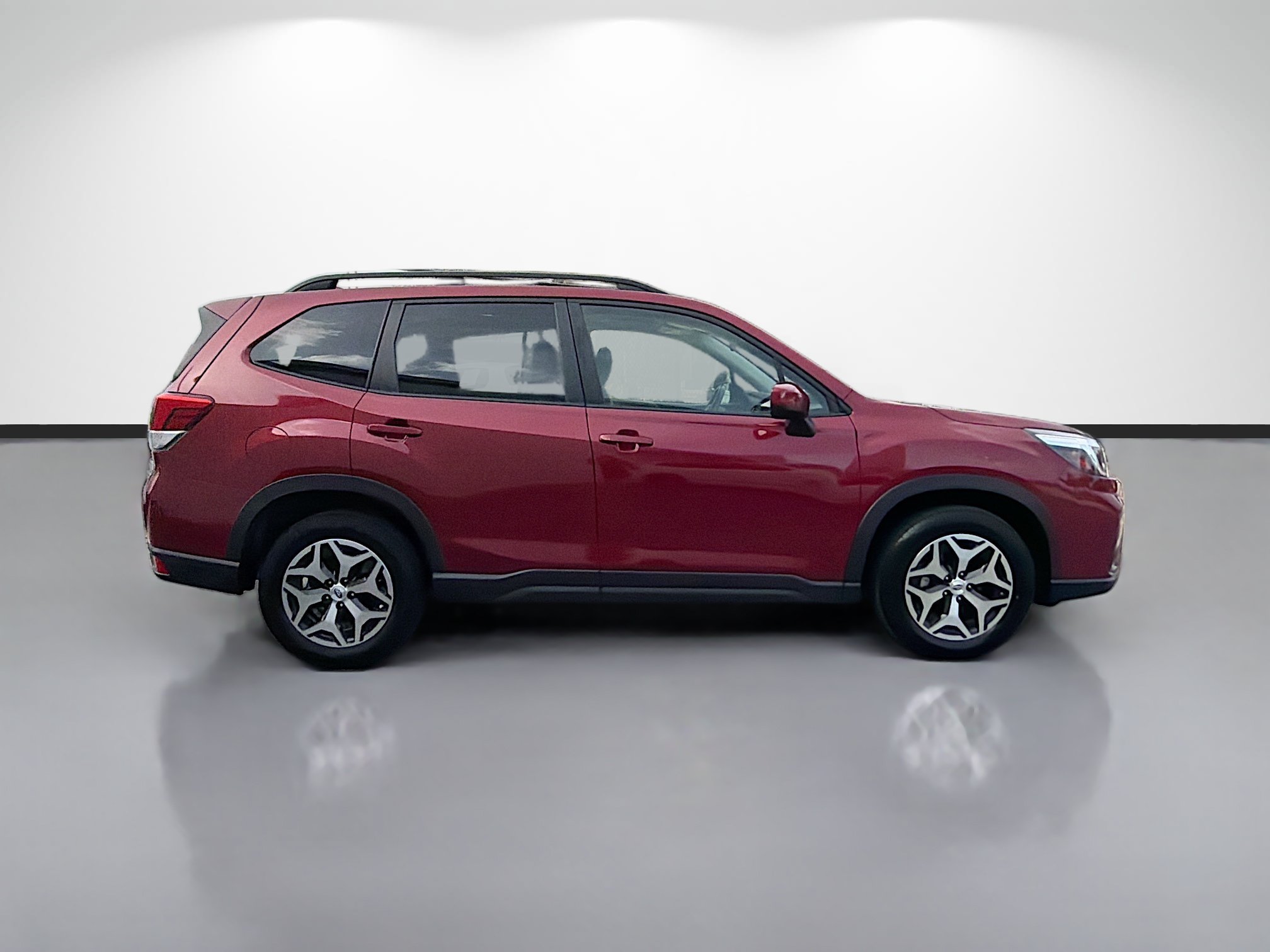Used 2020 Subaru Forester Premium w/ Popular Package #1 AWD/4WD image 2