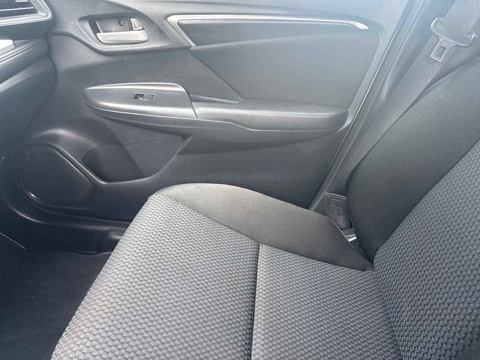 Used 2019 Honda Fit LX image 3