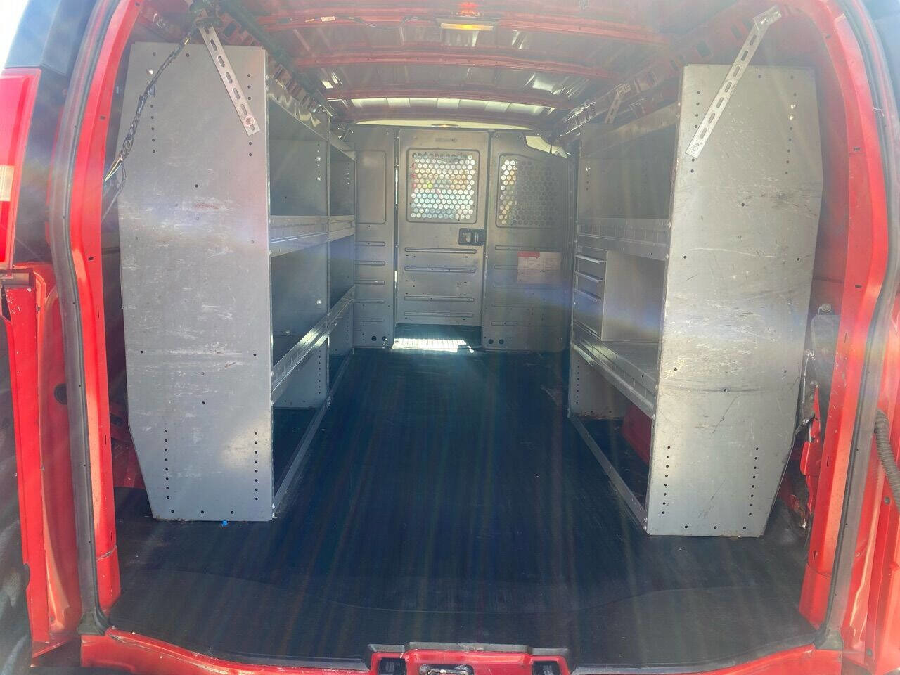 Used 2014 GMC Savana 3500 image 12