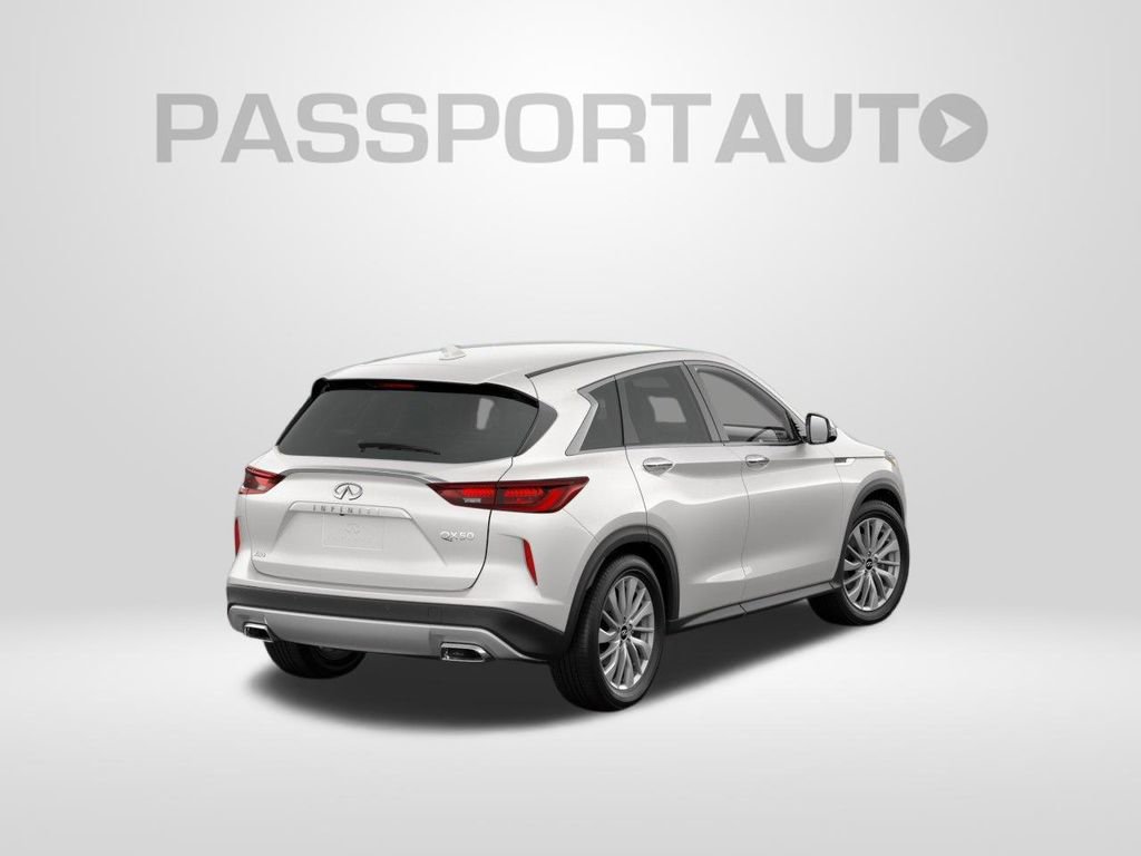 New 2025 INFINITI QX50 Pure image 5