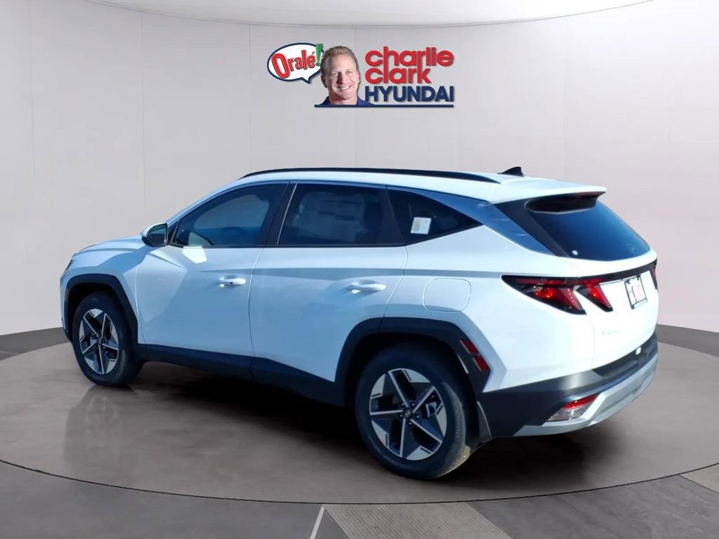 New 2026 Hyundai Tucson SEL image 3