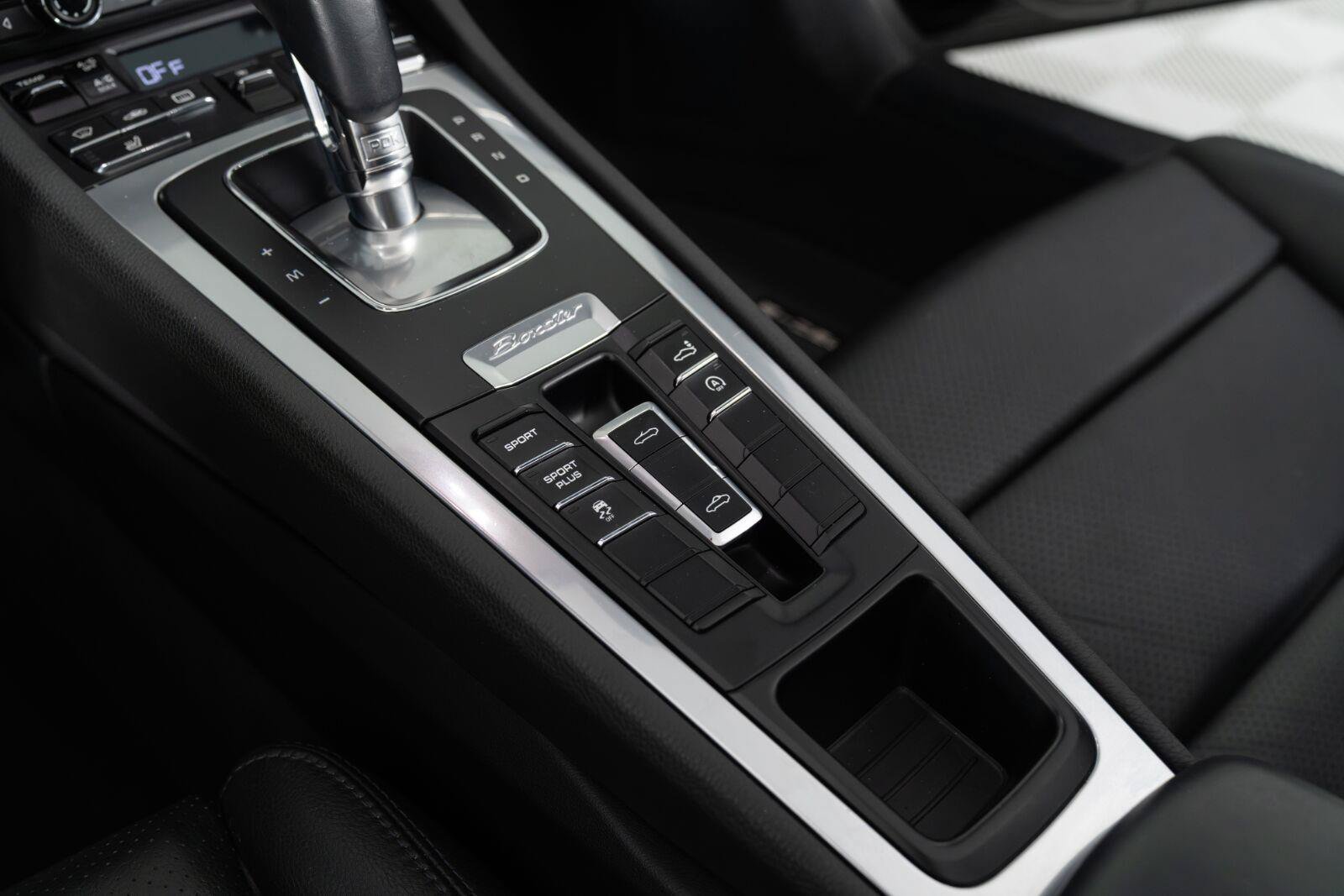 Used 2015 Porsche Boxster S RWD image 41