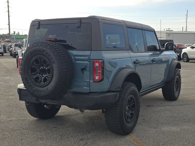 Used 2023 Ford Bronco Wildtrak image 5