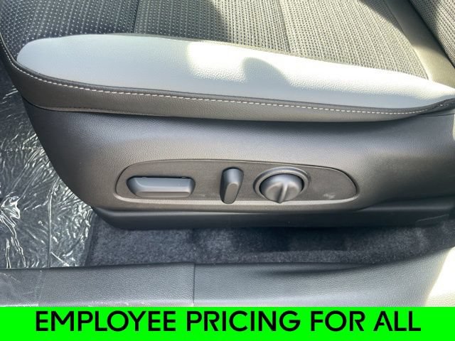 New 2025 Buick Envista Preferred w/ Convenience I Package FWD image 18