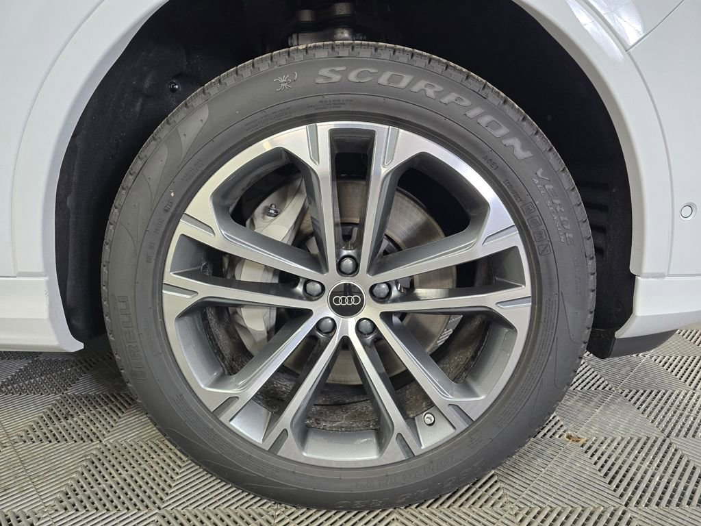 New 2026 Audi Q7 2.0T Premium Plus image 2