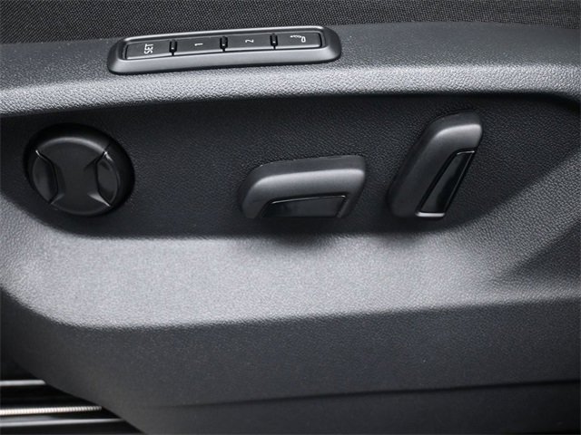 New 2026 Volkswagen Atlas SEL Premium R-Line image 31