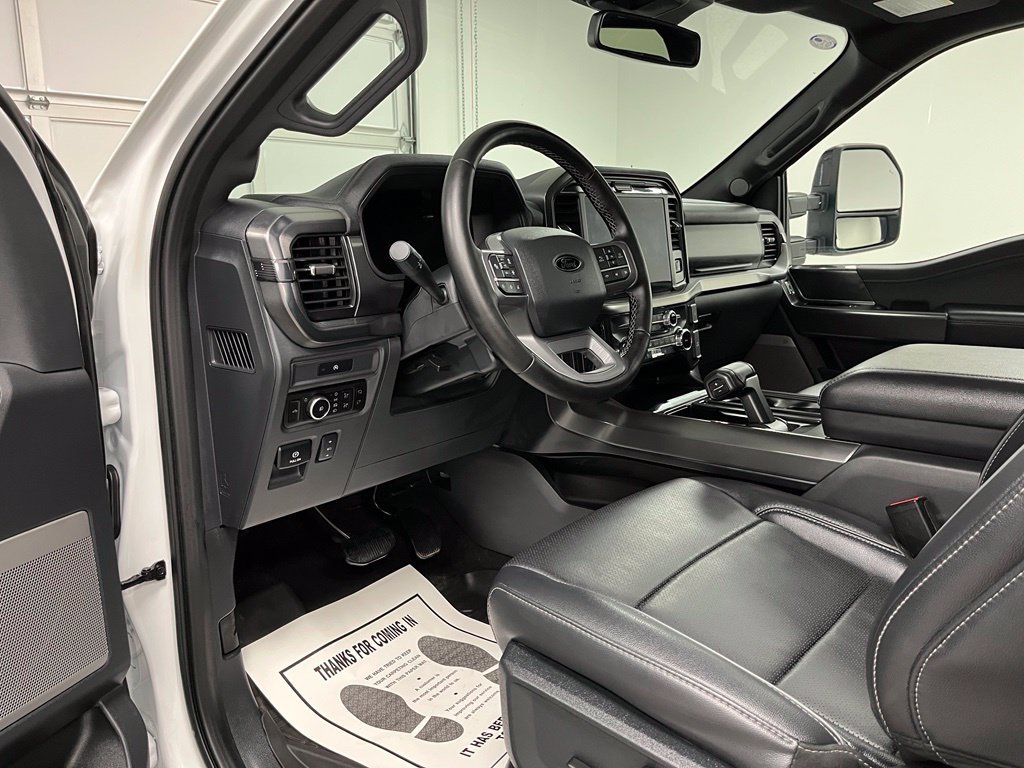 Used 2025 Ford F150 Lariat AWD/4WD image 20