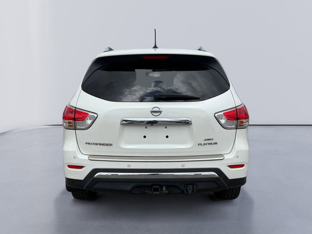 Used 2016 Nissan Pathfinder Platinum AWD/4WD image 4