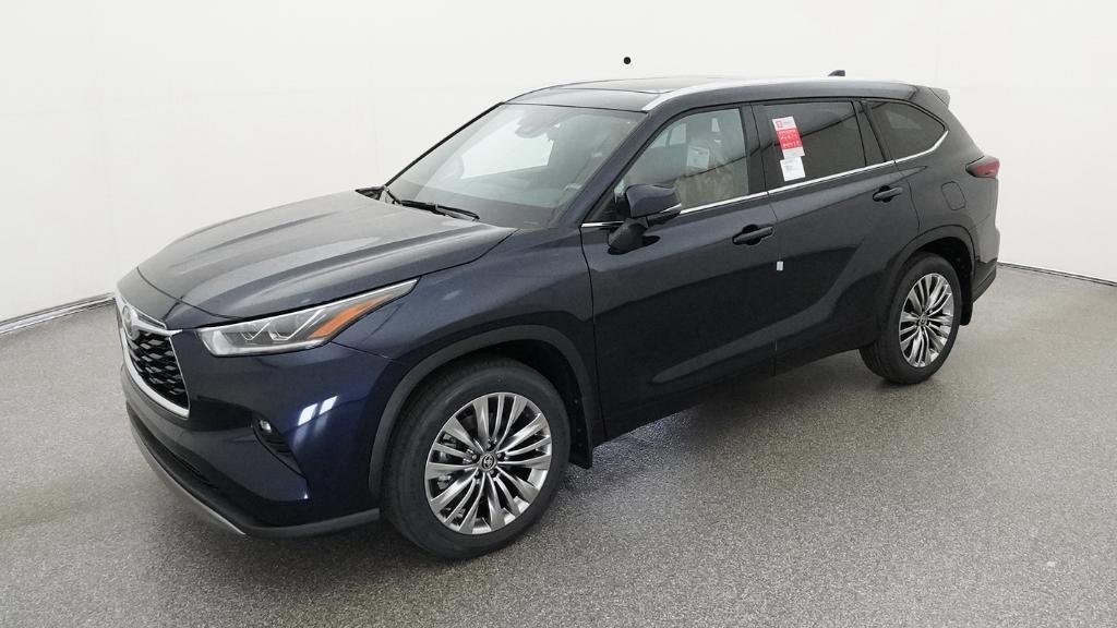 New 2026 Toyota Highlander Platinum AWD/4WD image 1