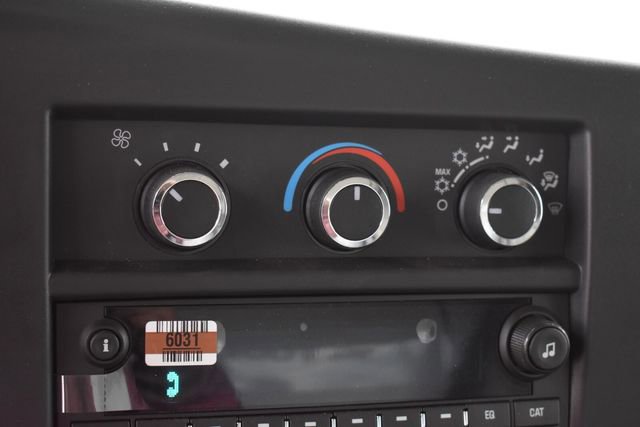 New 2025 Chevrolet Express 3500 w/ Power Convenience Package image 27
