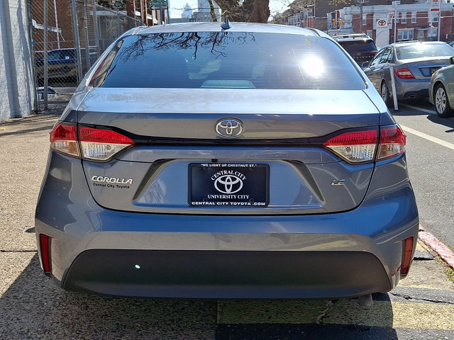 Certified 2023 Toyota Corolla LE w/ LE Premium Package FWD image 5