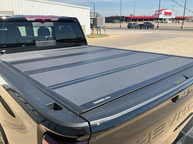 Used 2025 Chevrolet Silverado 2500 LTZ w/ LTZ Plus Package image 28