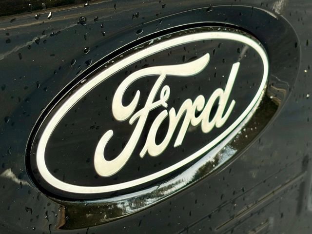 Used 2025 Ford F150 Platinum w/ Equipment Group 702A High image 16