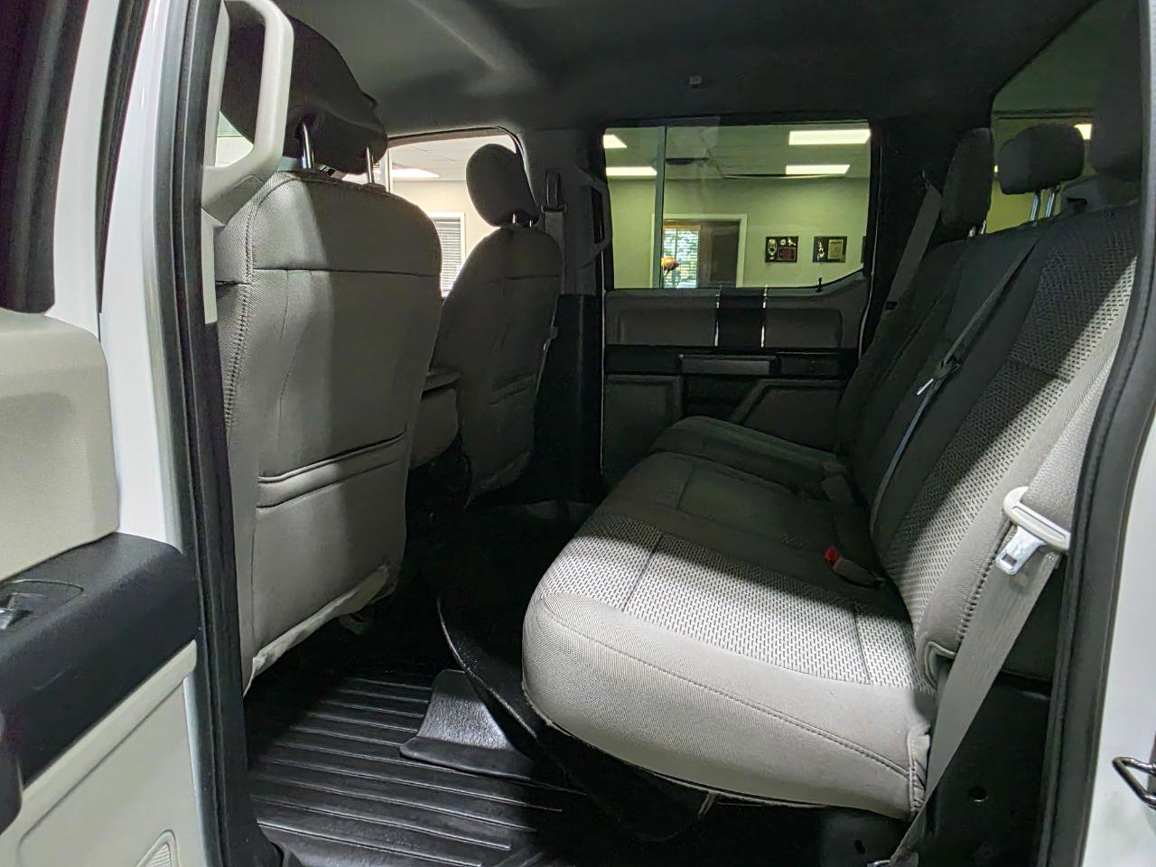 Used 2018 Ford F150 XLT AWD/4WD image 19