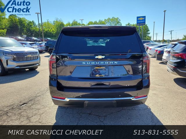 Used 2025 Chevrolet Suburban LT AWD/4WD image 4