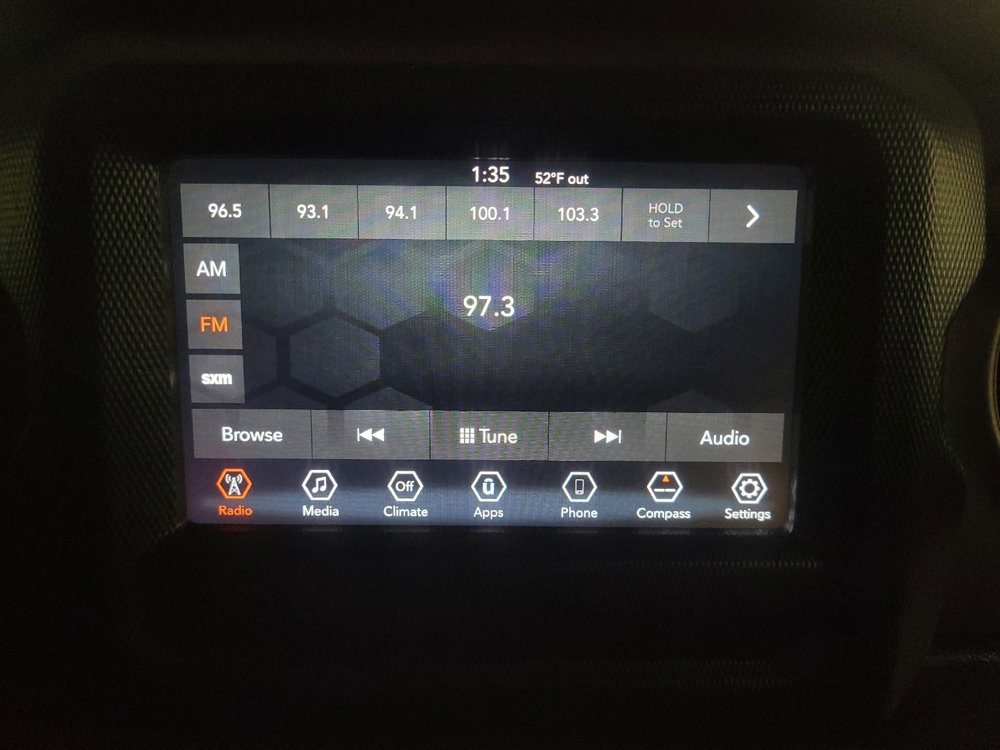 Used 2018 Jeep Wrangler Unlimited Sport S AWD/4WD image 25