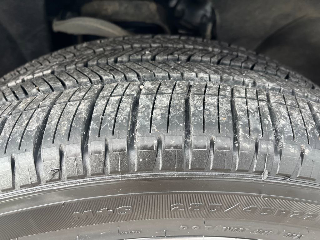 Used 2021 GMC Yukon XL Denali w/ Denali Premium Package image 29