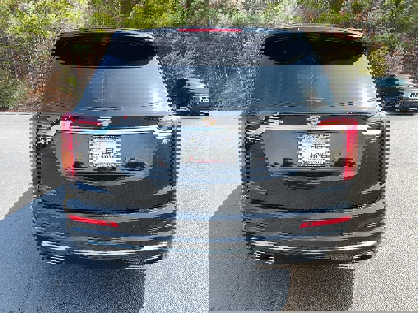 Used 2024 Cadillac XT6 Premium Luxury w/ Technology Package image 5