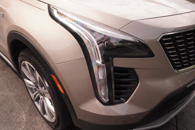 Used 2023 Cadillac XT4 Premium Luxury w/ Cold Weather Package FWD image 31