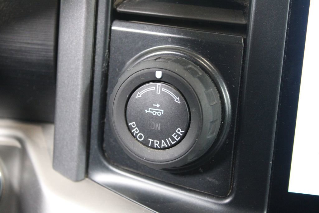 Used 2022 Ford F150 XLT w/ Equipment Group 302A High image 45