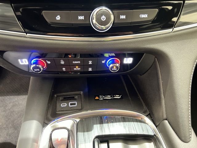 Certified 2023 Buick Enclave Essence FWD image 16