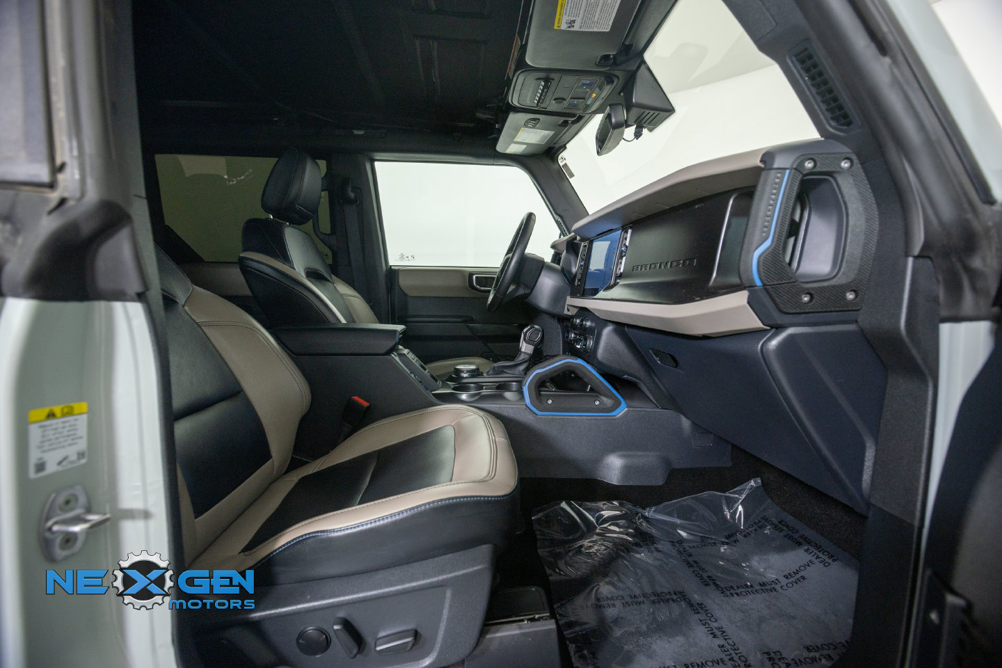 Used 2024 Ford Bronco Wildtrak AWD/4WD image 8