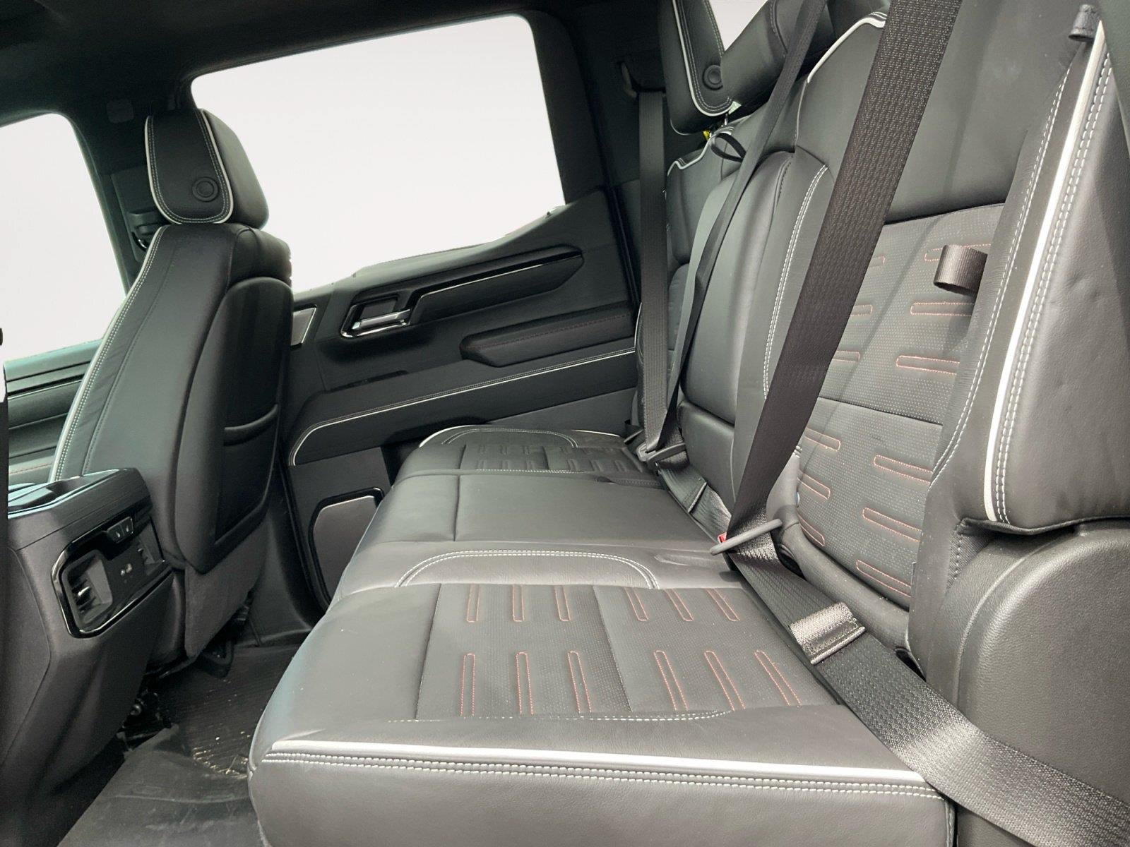Used 2025 GMC Sierra 1500 AT4X w/ AT4X AEV Edition AWD/4WD image 13