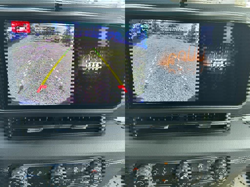 New 2025 Jeep Wrangler Unlimited Sahara image 28