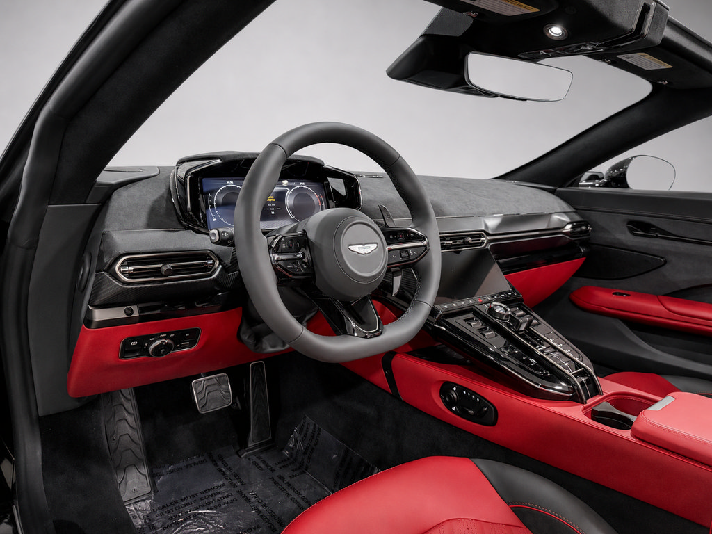 New 2026 Aston Martin V8 Vantage S RWD image 12