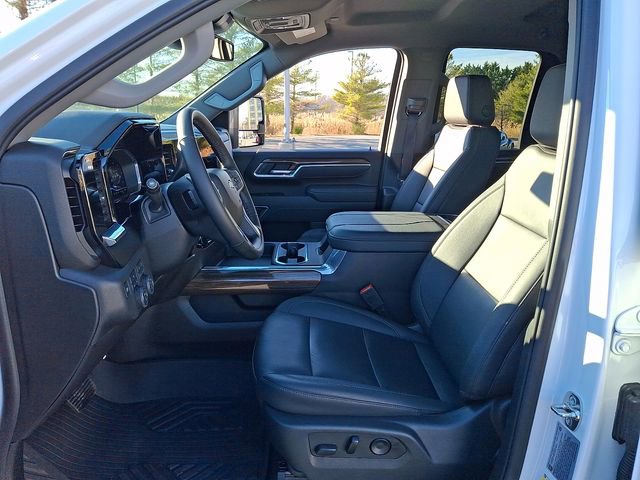 Certified 2025 Chevrolet Silverado 2500 LT w/ All Star Edition image 14