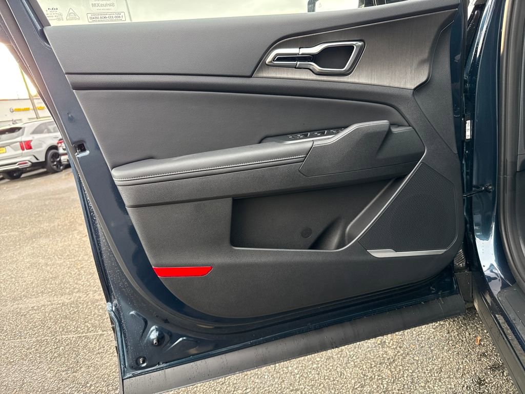 New 2026 Kia Sportage X-Line image 17