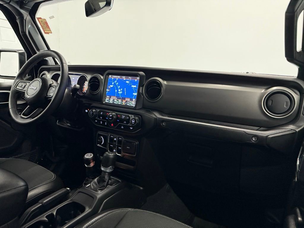 Used 2023 Jeep Gladiator Sport S image 24