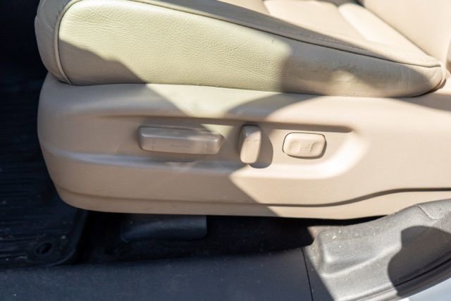 Used 2016 Honda Pilot Touring image 19