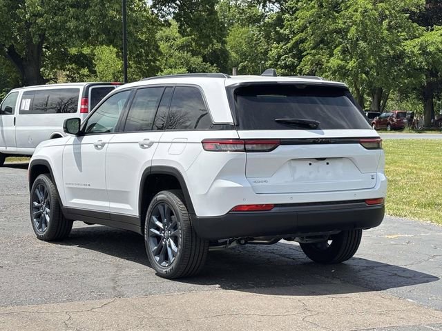 New 2026 Jeep Grand Cherokee Limited AWD/4WD image 13