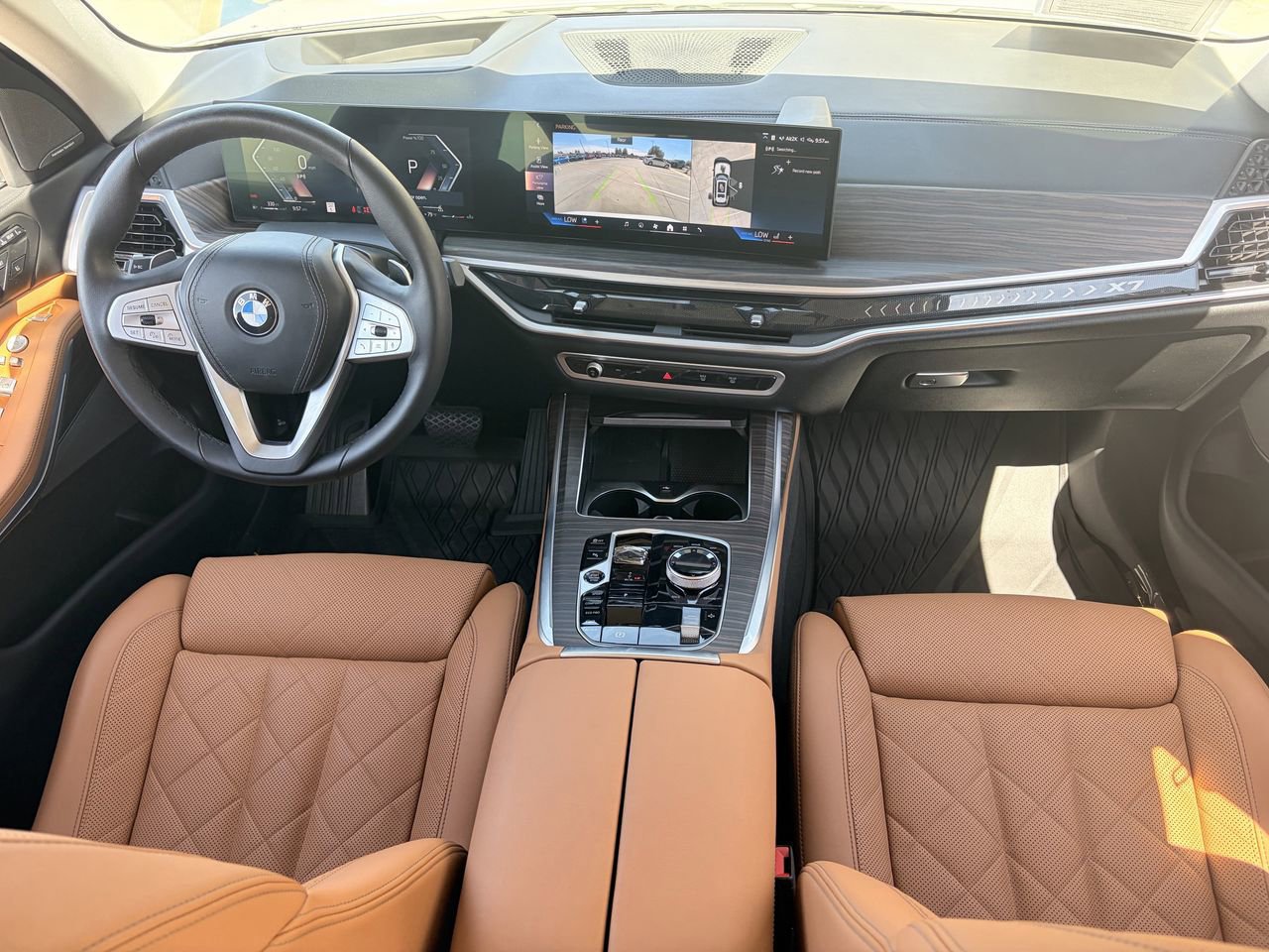 Used 2024 BMW X7 xDrive40i w/ Premium Package AWD/4WD image 15