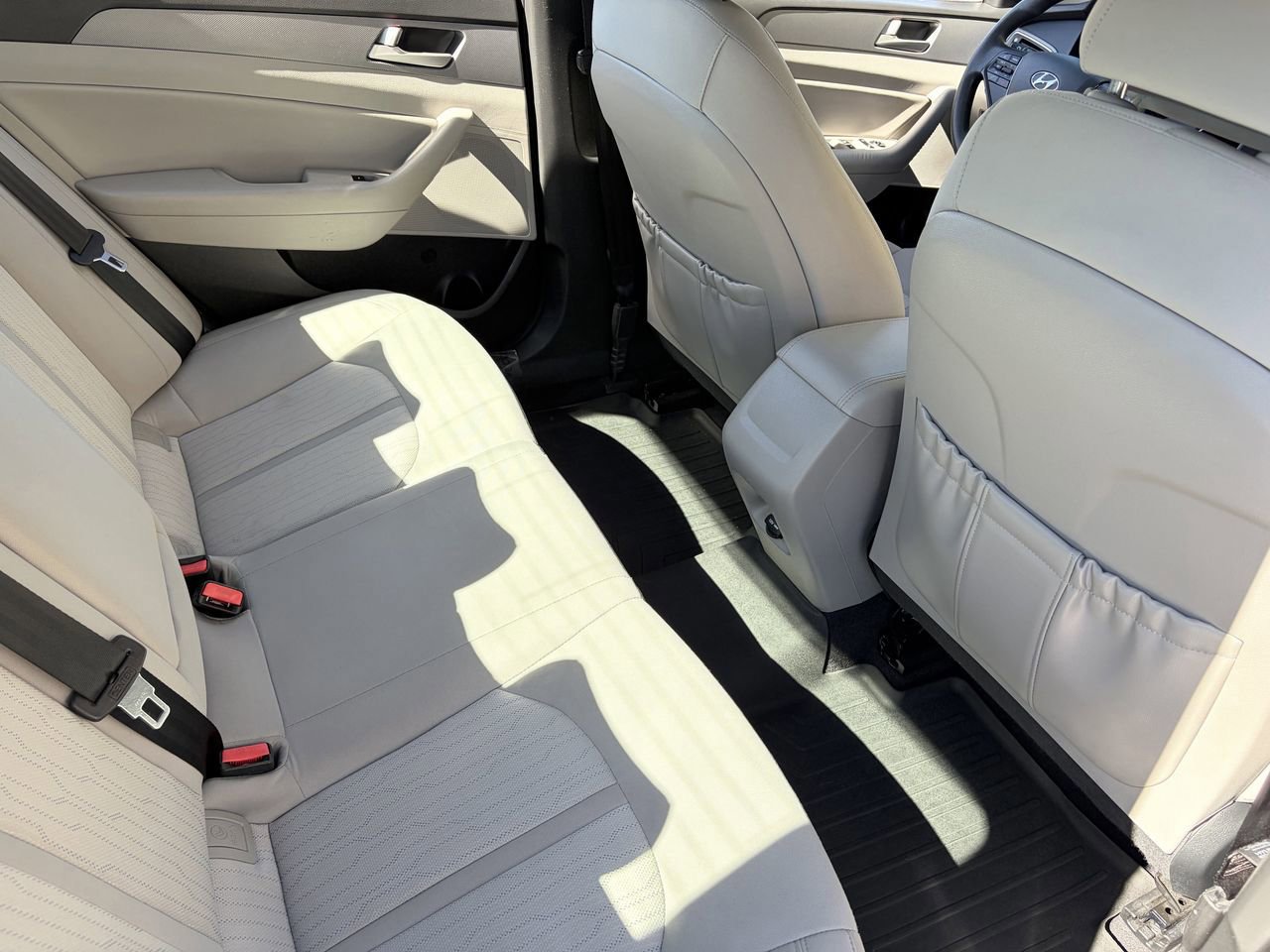 Used 2017 Hyundai Sonata SE image 14