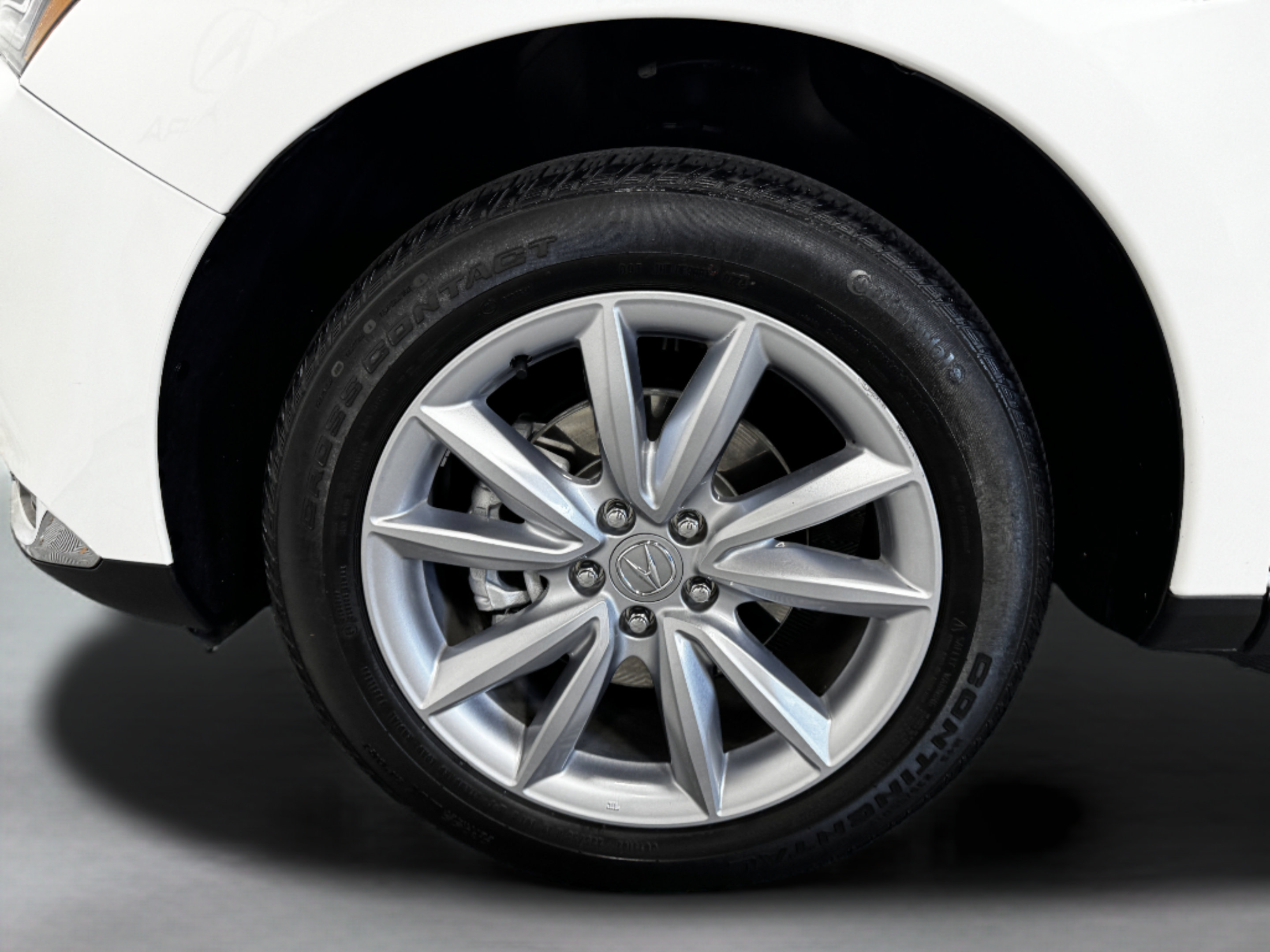 Used 2024 Acura RDX SH-AWD image 51