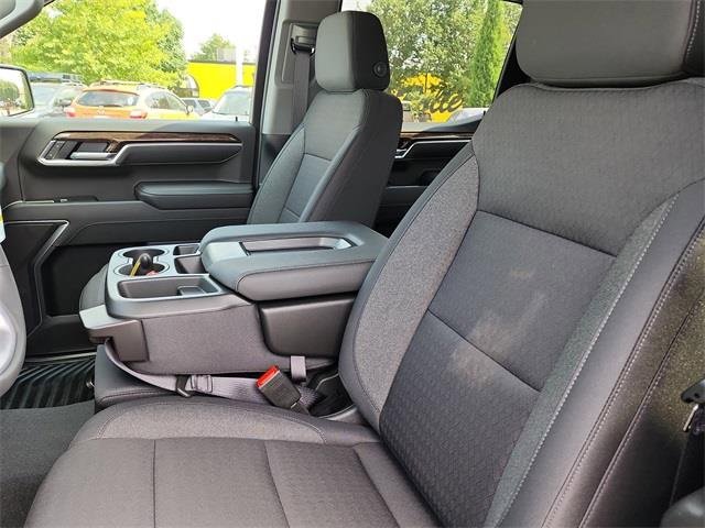 New 2026 GMC Sierra 1500 Elevation image 15