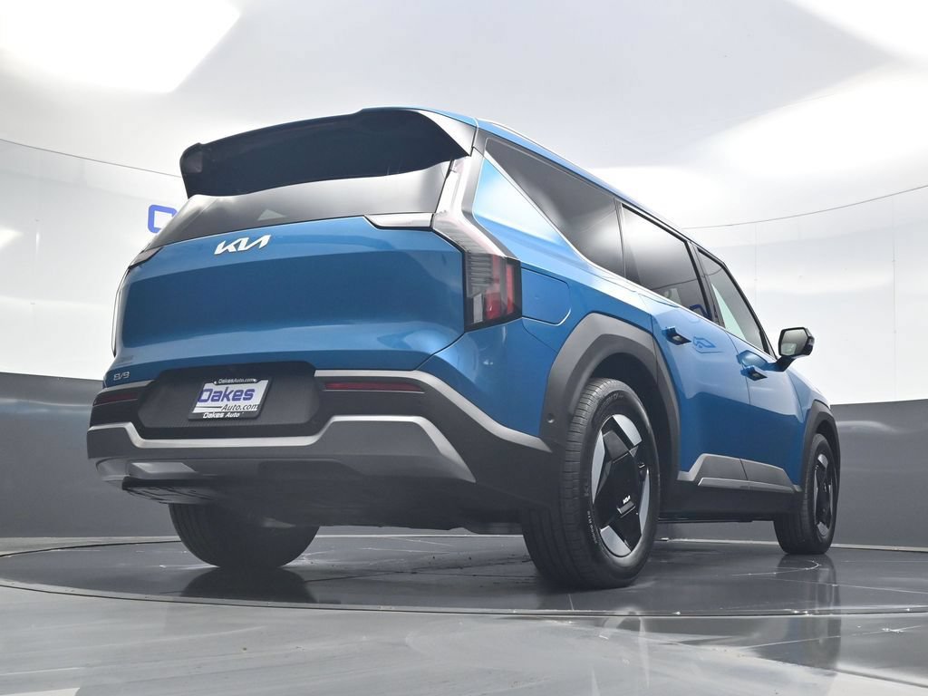 New 2026 Kia EV9 Wind AWD/4WD image 47