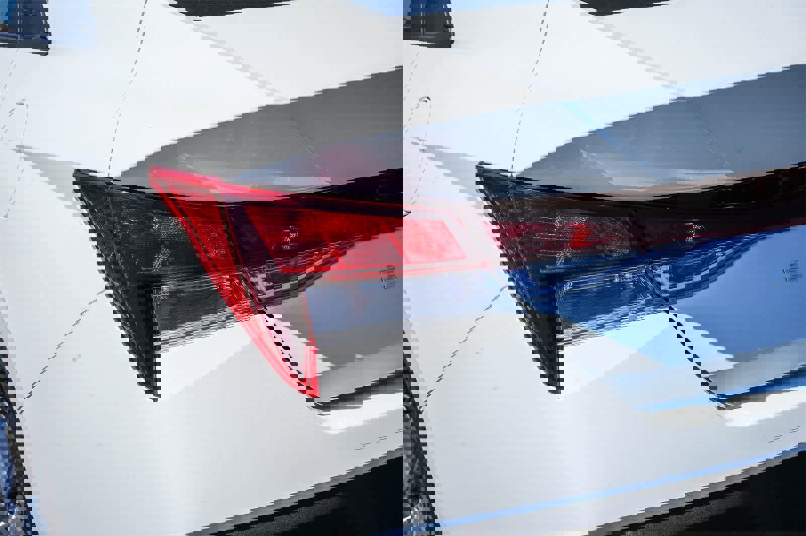 New 2025 Hyundai Elantra SE w/ Cargo Package image 9