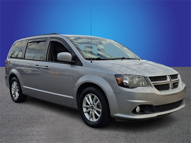 Used 2019 Dodge Grand Caravan GT image 3