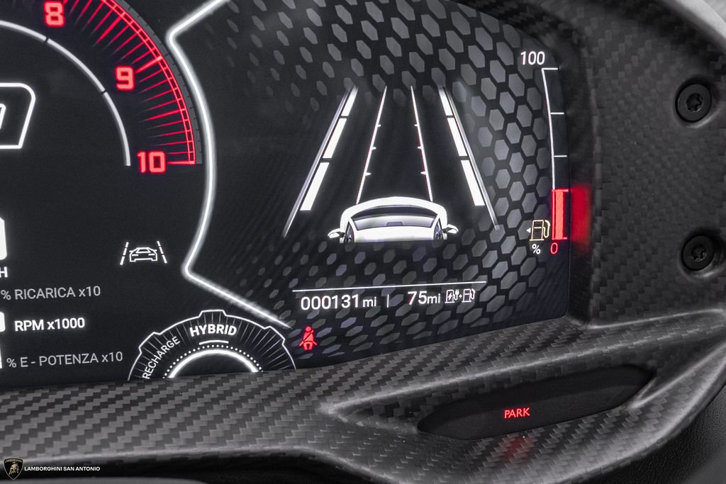 Used 2026 Lamborghini Revuelto AWD/4WD image 40