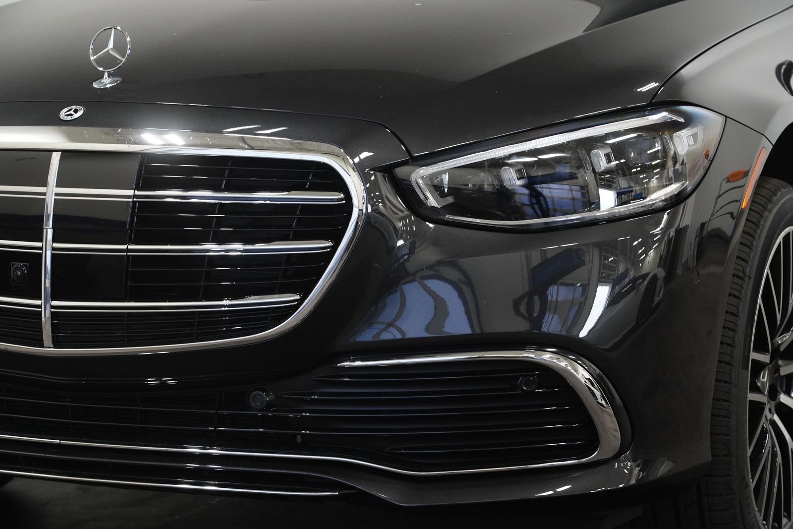 New 2026 Mercedes-Benz S 580 4MATIC Sedan image 11